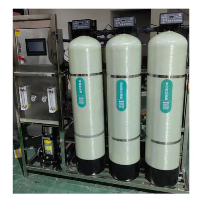 1TPH 2.1kW-380-415V 3xFRPタンク 塩水の逆オスモス水源