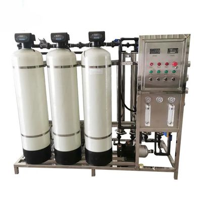 2TPH 3.0kW-380-415V 3xFRPタンク 塩水の逆オスモス水源
