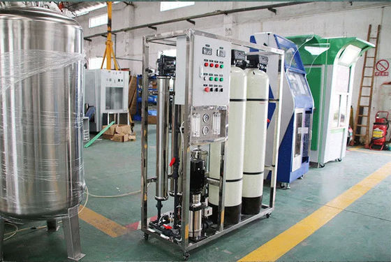 250L/H 1.7kW-380-415V 2xFRPタンク 塩水の逆オスモス水源