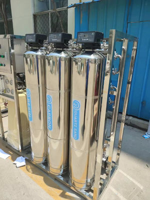 250L/H 1.7kW-380-415V 3xSS304 タンク 塩水の逆オスモス水源
