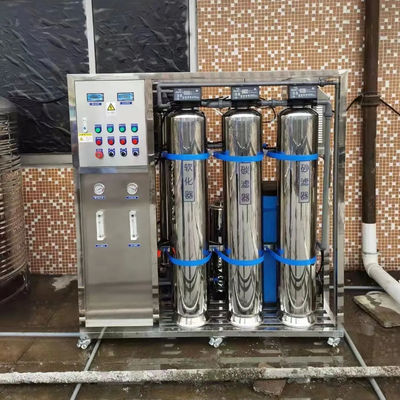 250L/H 1.7kW-380-415V 3xSS304 タンク 塩水の逆オスモス水源