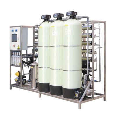 4TPH 5.5kW-380-415V 3xFRPタンク 塩水の逆オスモス水源