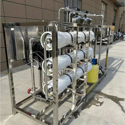 4TPH 5.5kW-380-415V 2xSS304 タンク 塩水の逆オスモス水源