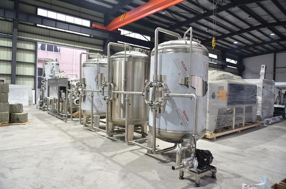 10TPH 19kW-380-415V 2xSS304 タンク 塩水の逆オスモス水源