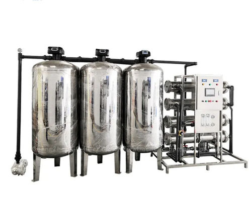6TPH 7.9kW-380-415V 3xSS304 タンク 塩水の逆オスモス水源
