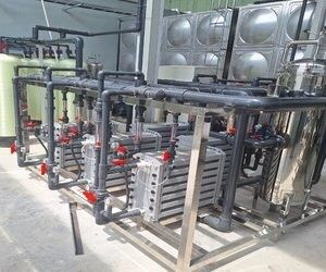 ベオリア EDI スタック MK-3 コンパクト 電子電離化 薬剤実験室用水