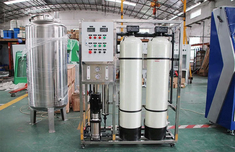 250L/H 1.7kW-380-415V 2xFRPタンク 塩水の逆オスモス水源